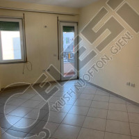 jepet-me-qera-apartament-2+1-rruga-5-maj