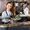 punonjes-fast-foodi-njoftime-pune-fast-food-albania-ne-qender-te-tiranes-kerkon-vajza-dhe-djem-per-